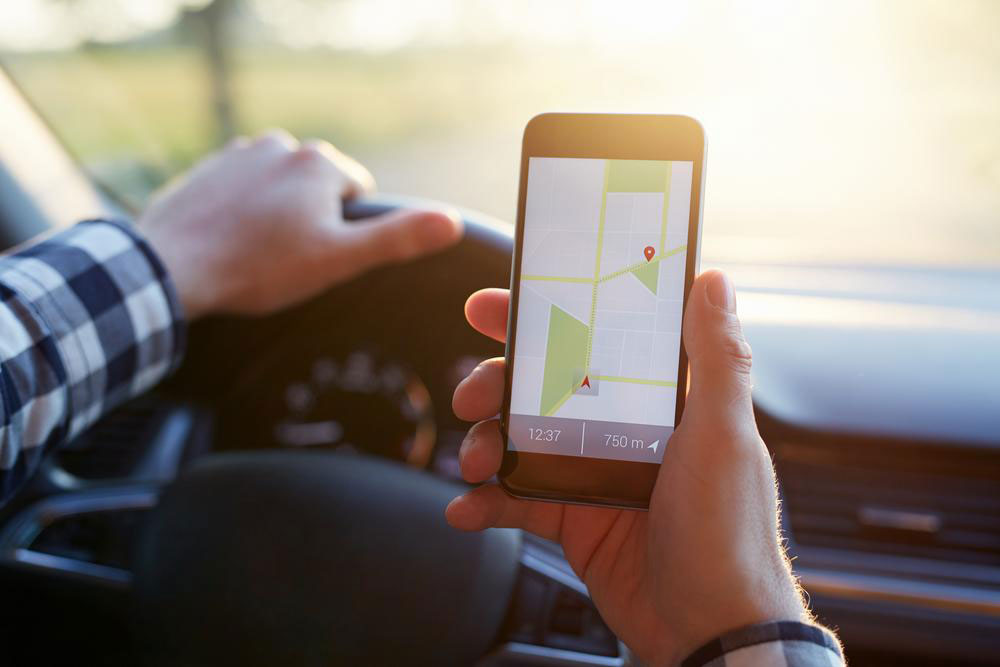 Here’s how GPS helps in tracking a phone